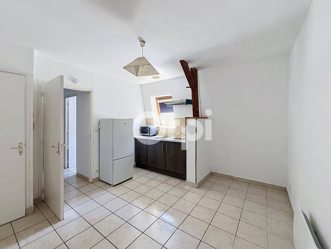 Appartement 2 pièces 31 m² · à Terrasson-Lavilledieu · 30,7 m² · 390 €
