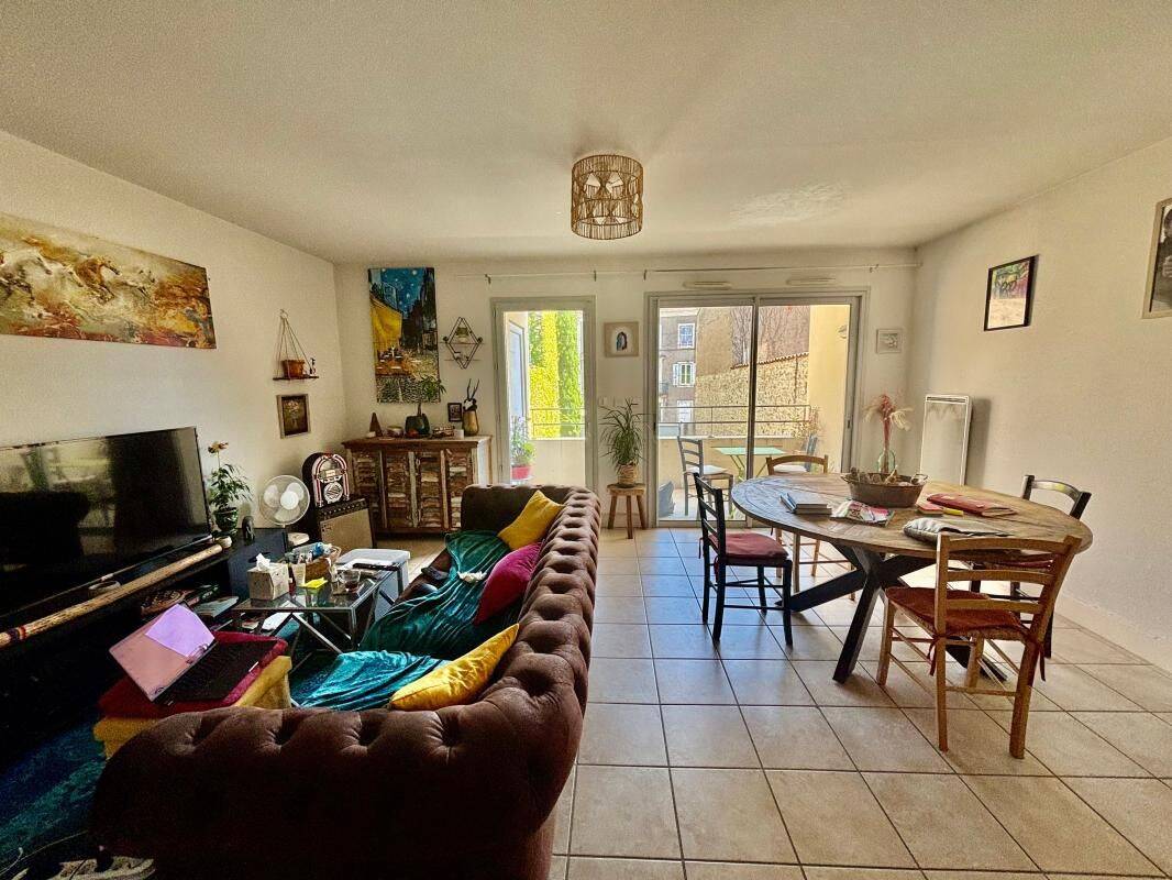 Appartement 3 pièces 64 m² · à Castres · 64,3 m² · 140 000 €