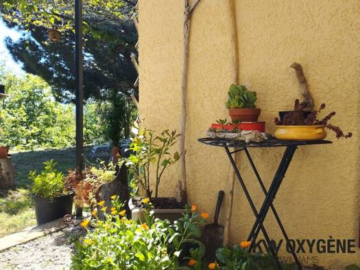 Maison de plain-pied à vendre 495 000 € 4 pièces 3 chambres 107 m² 7 000 m² de terrain Saint-Arnac 66220