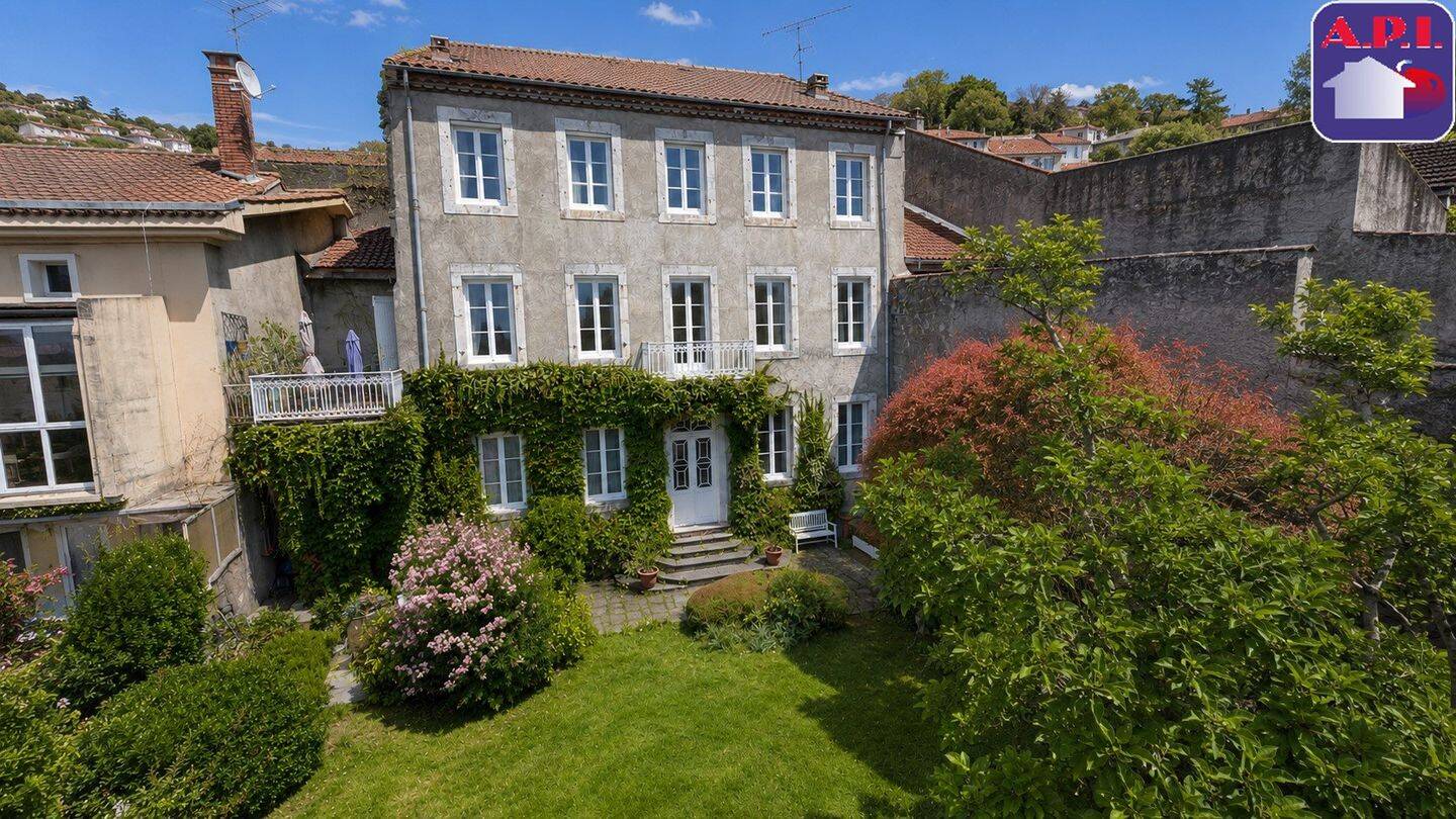 Maison 11 pièces 397 m² · à Saint-Girons · 397 m² · 299 000 €