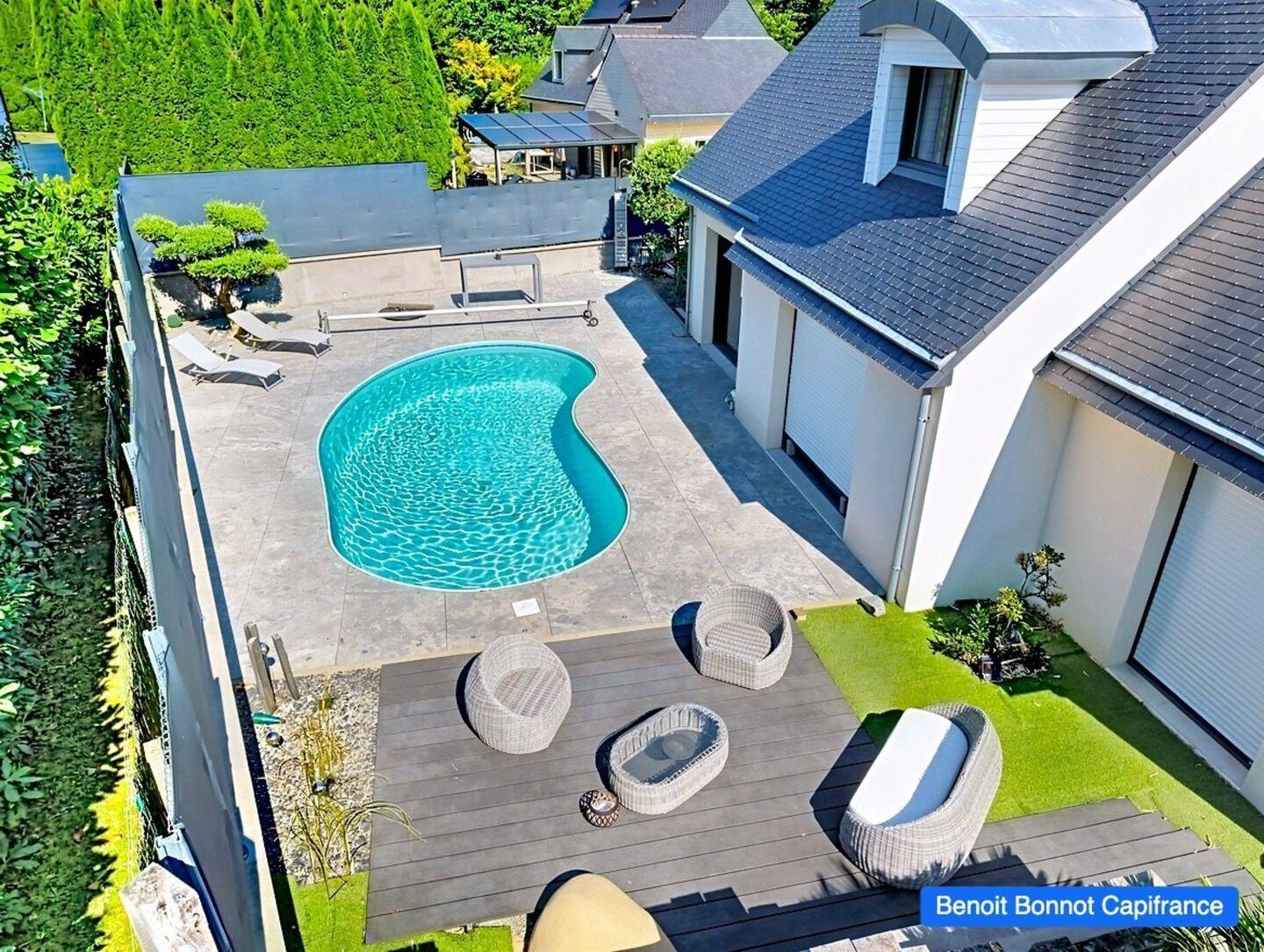Maison 6 pièces 150 m² · à Gouesnach · 150 m² · 569 900 €
