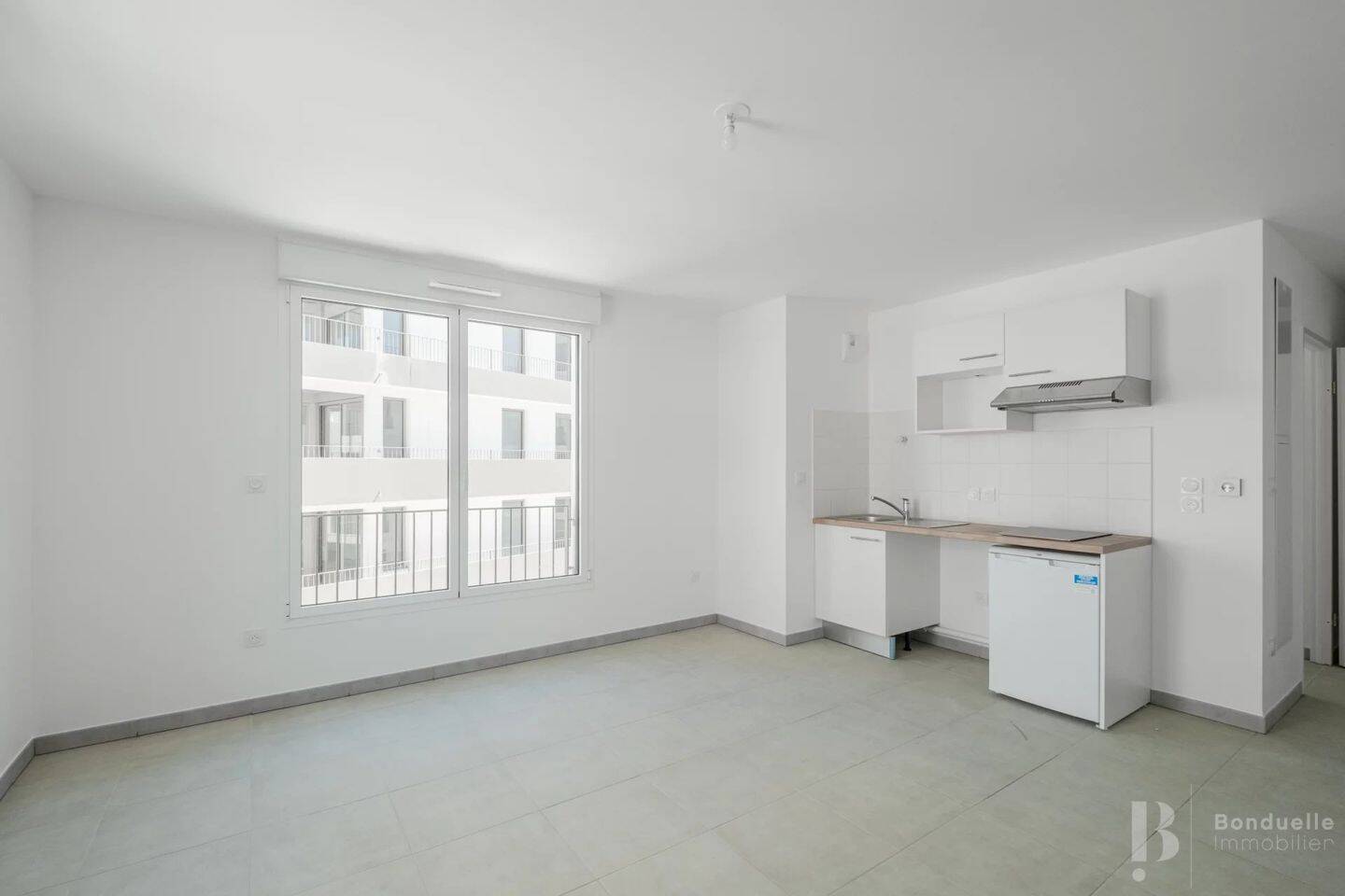Appartement 1 pièce 34 m² · à Bordeaux · 34,2 m² · 712 €