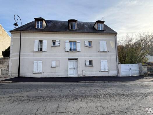 Appartement à vendre 143 000 € 2 chambres 63 m² RDC Pierrefonds 60350