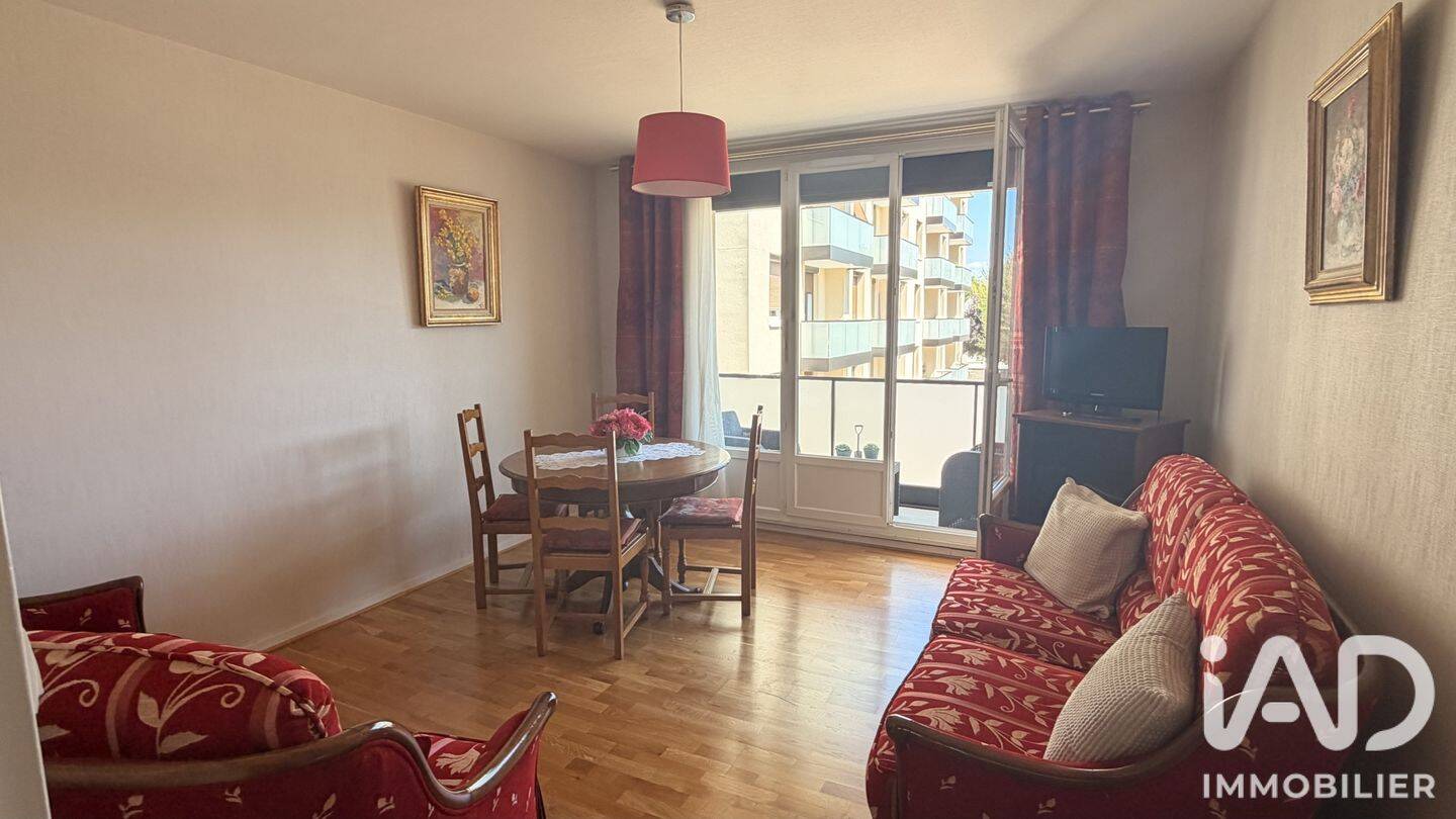 Appartement 3 pièces 55 m² · à Saint-Jean-de-Braye · 55 m² · 122 000 €