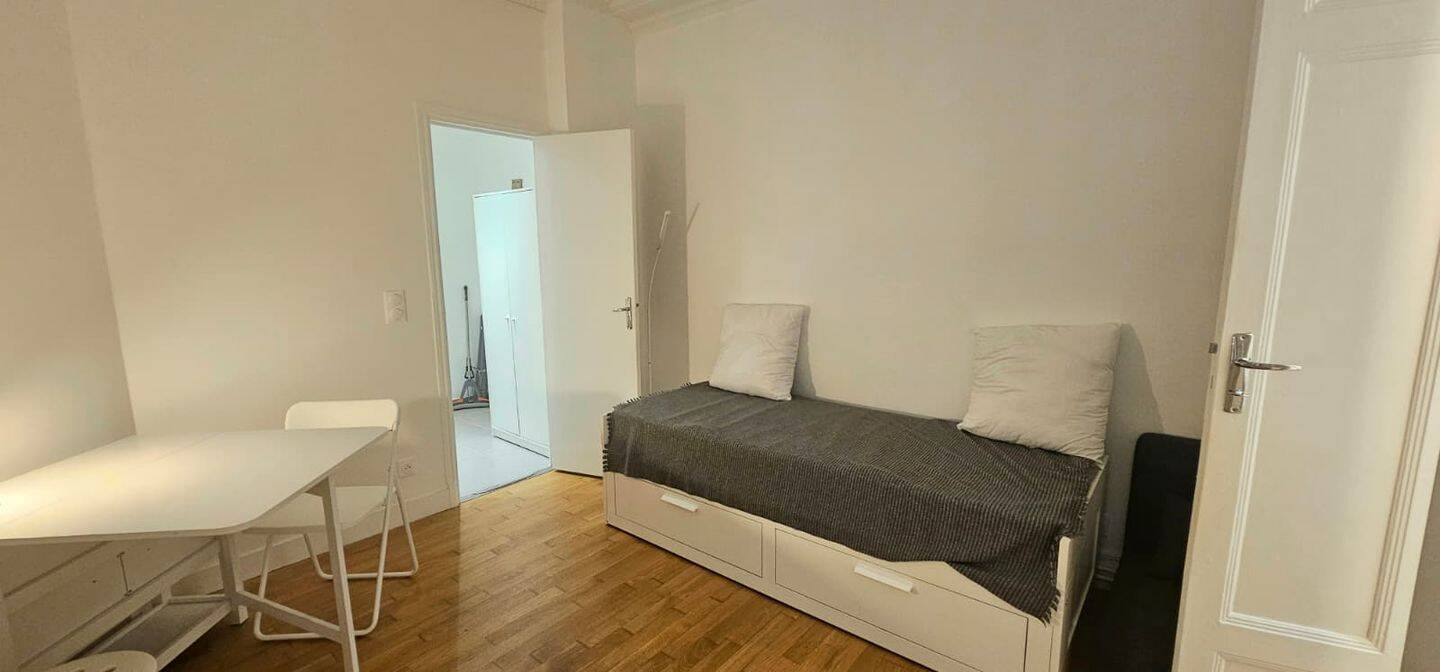 Appartement 1 pièce 20 m² · à Paris 16ème Arrondissement · 20 m² · 1 285 €