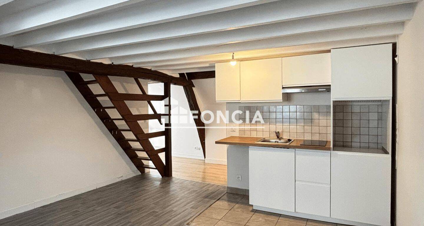 Appartement 1 pièce 32 m² · à Étampes · 32,1 m² · 610 €