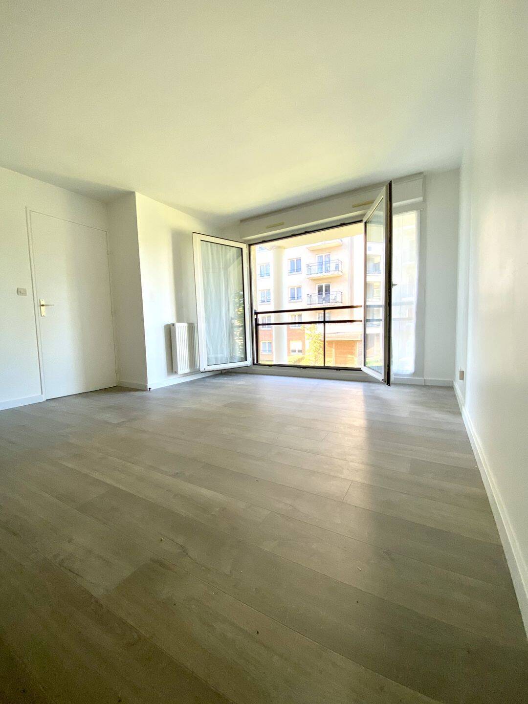 Appartement 3 pièces 62 m² · à Lille · 62,4 m² · 990 €/mois