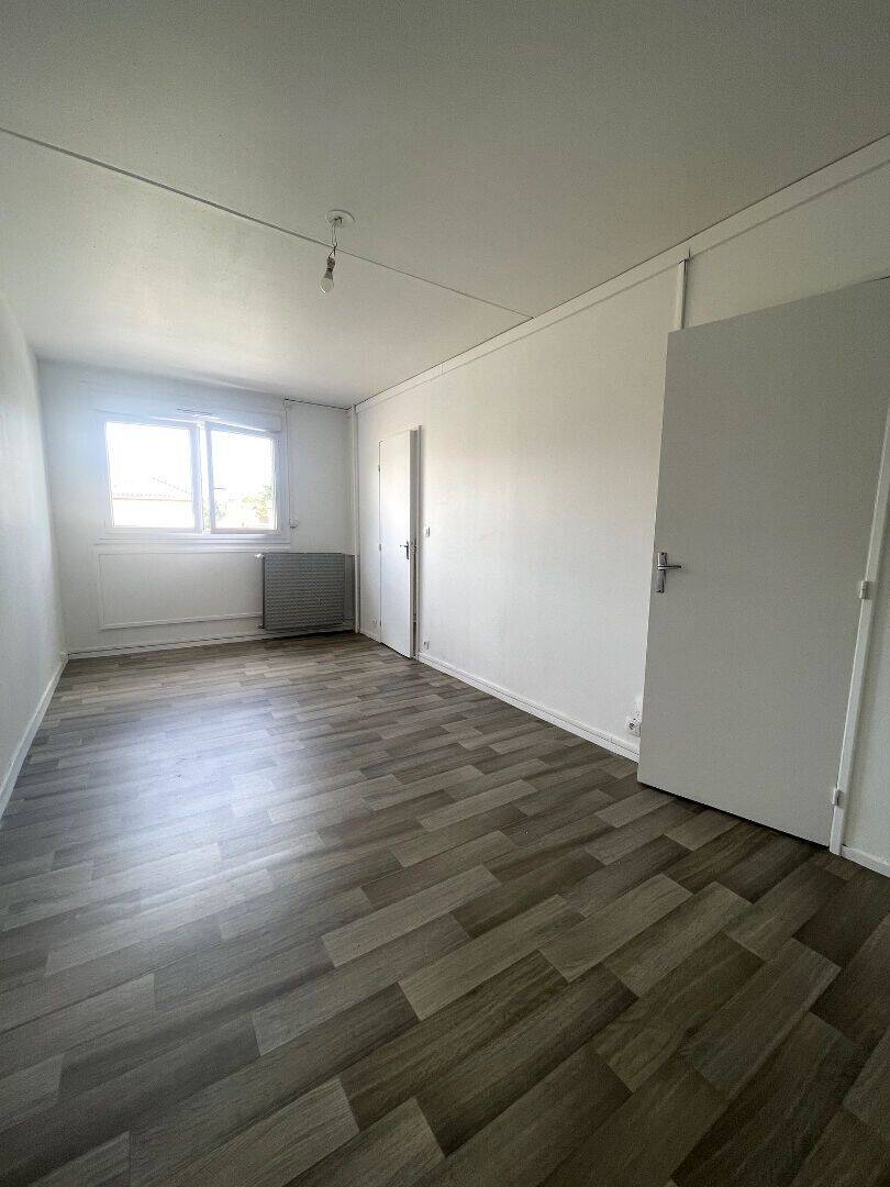 Appartement 1 pièce 32 m² · à Sorbiers · 32 m² · 336 €