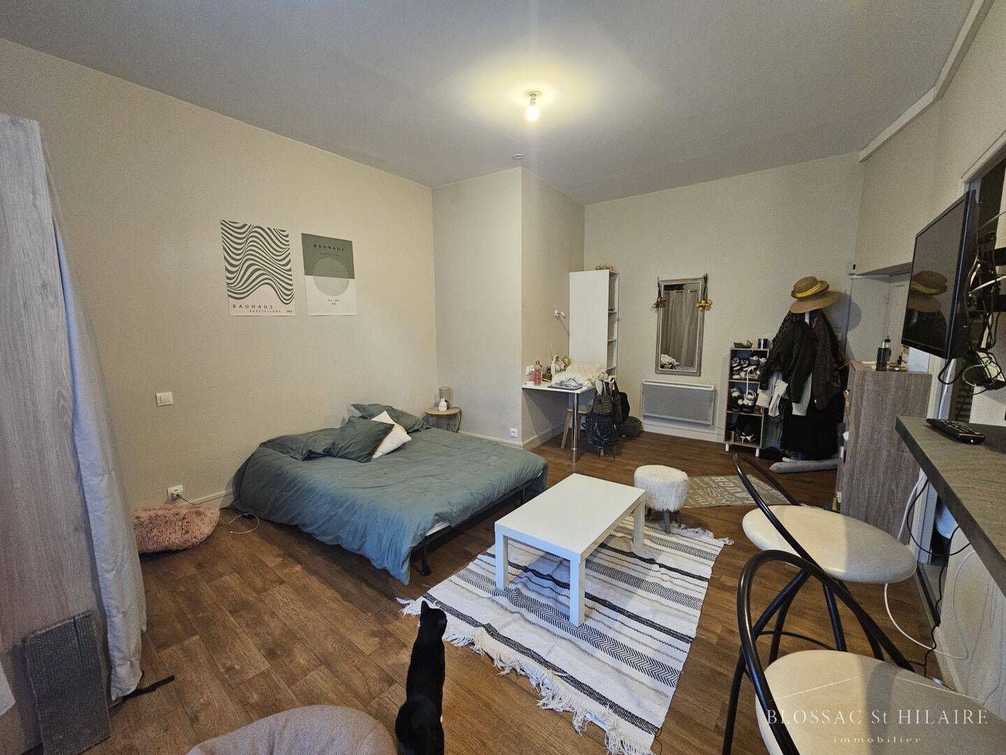 Appartement 1 pièce 27 m² · à Poitiers · 27 m² · 450 €