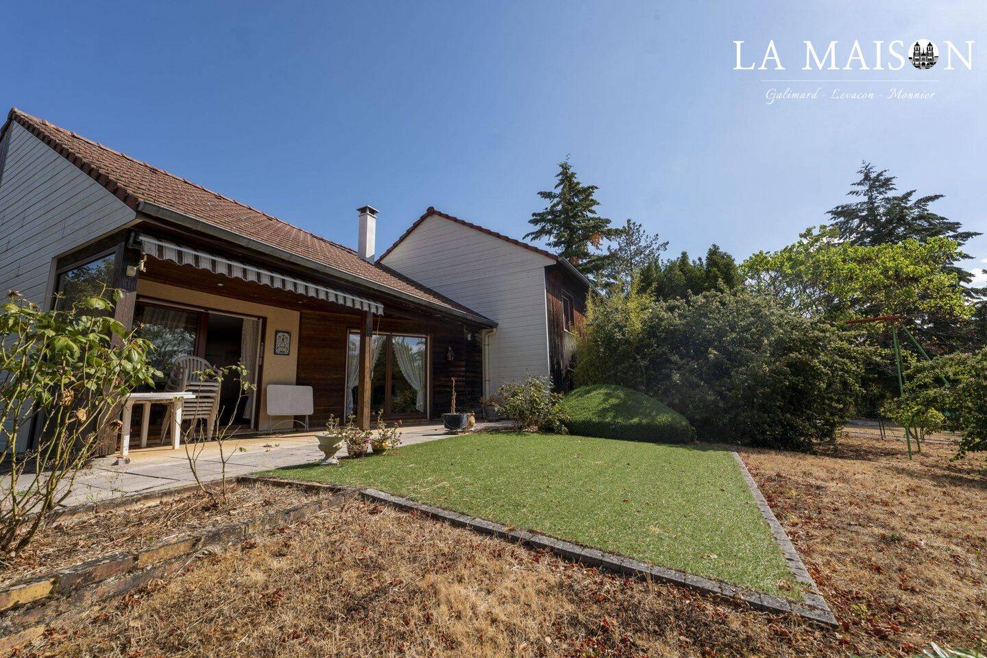 Maison 6 pièces 128 m² · à Hauteville-lès-Dijon · 128 m² · 400 000 €