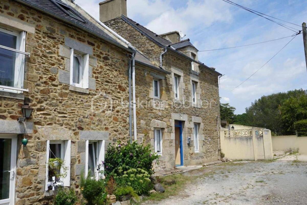 Maison 5 pièces 122 m² · à Beaussais-sur-Mer · 122 m² · 180 000 €