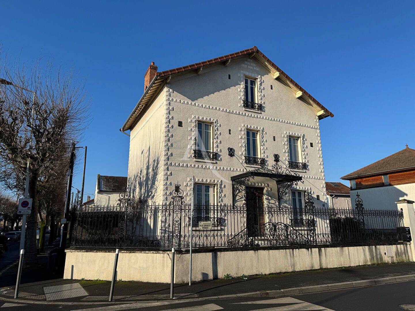 1 pièce 16 m² · à Houilles · 15,5 m² · 585 €/mois