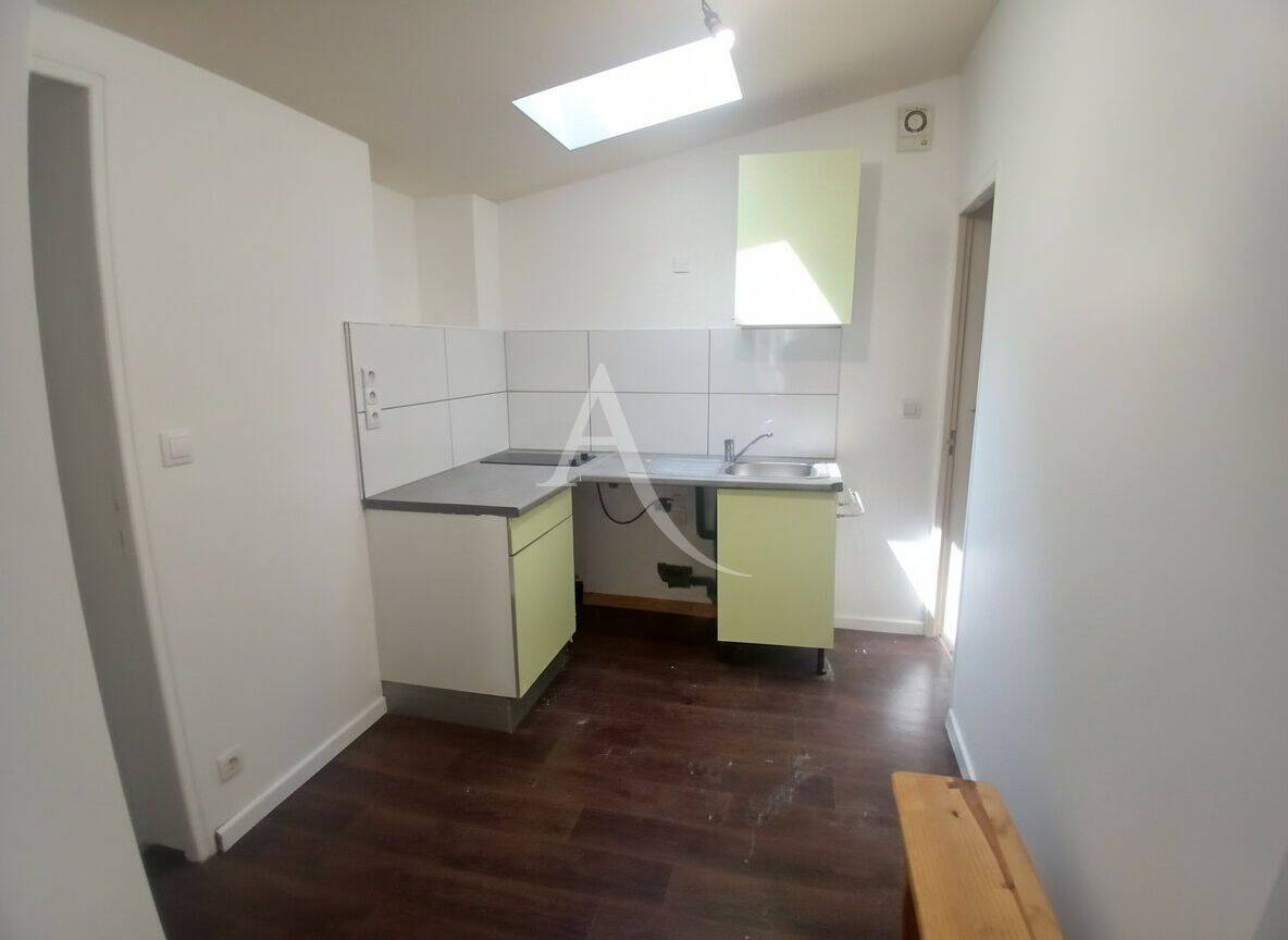Appartement 2 pièces 38 m² · à Saintes · 37,9 m² · 90 000 €