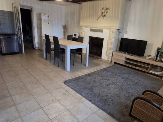 Maison de ville à vendre 145 000 € 5 pièces 3 chambres 110 m² 200 m² de terrain Mauron 56430