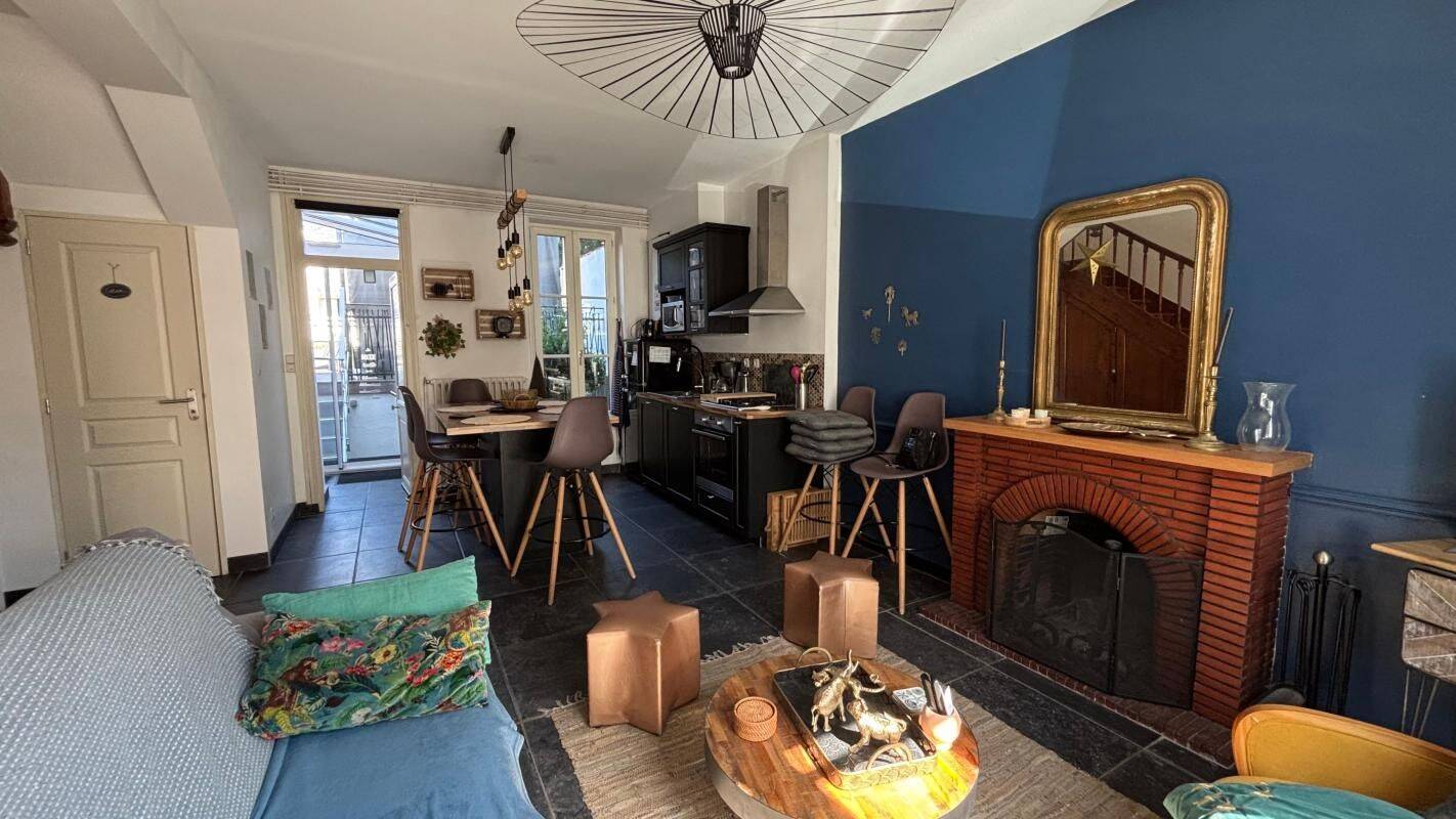 Maison 3 pièces 68 m² · à La Rochelle · 67,5 m² · 1 300 €
