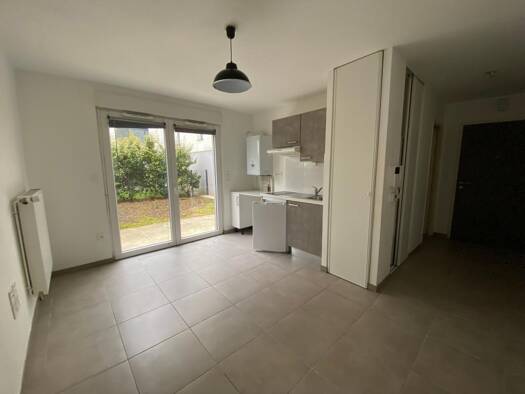 Appartement à louer 426 € 1 pièce 21,6 m² RDC Les Minimes-Tasdon La Rochelle 17000