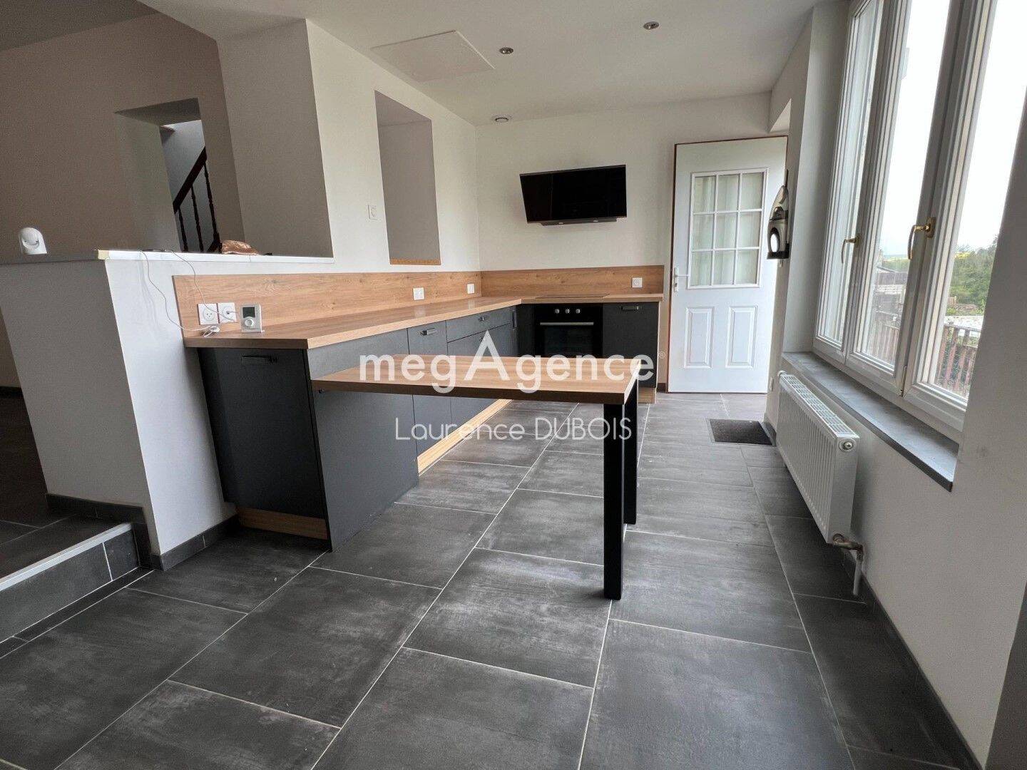 Maison 5 pièces 106 m² · à Sains-lès-Pernes · 106 m² · 148 000 €