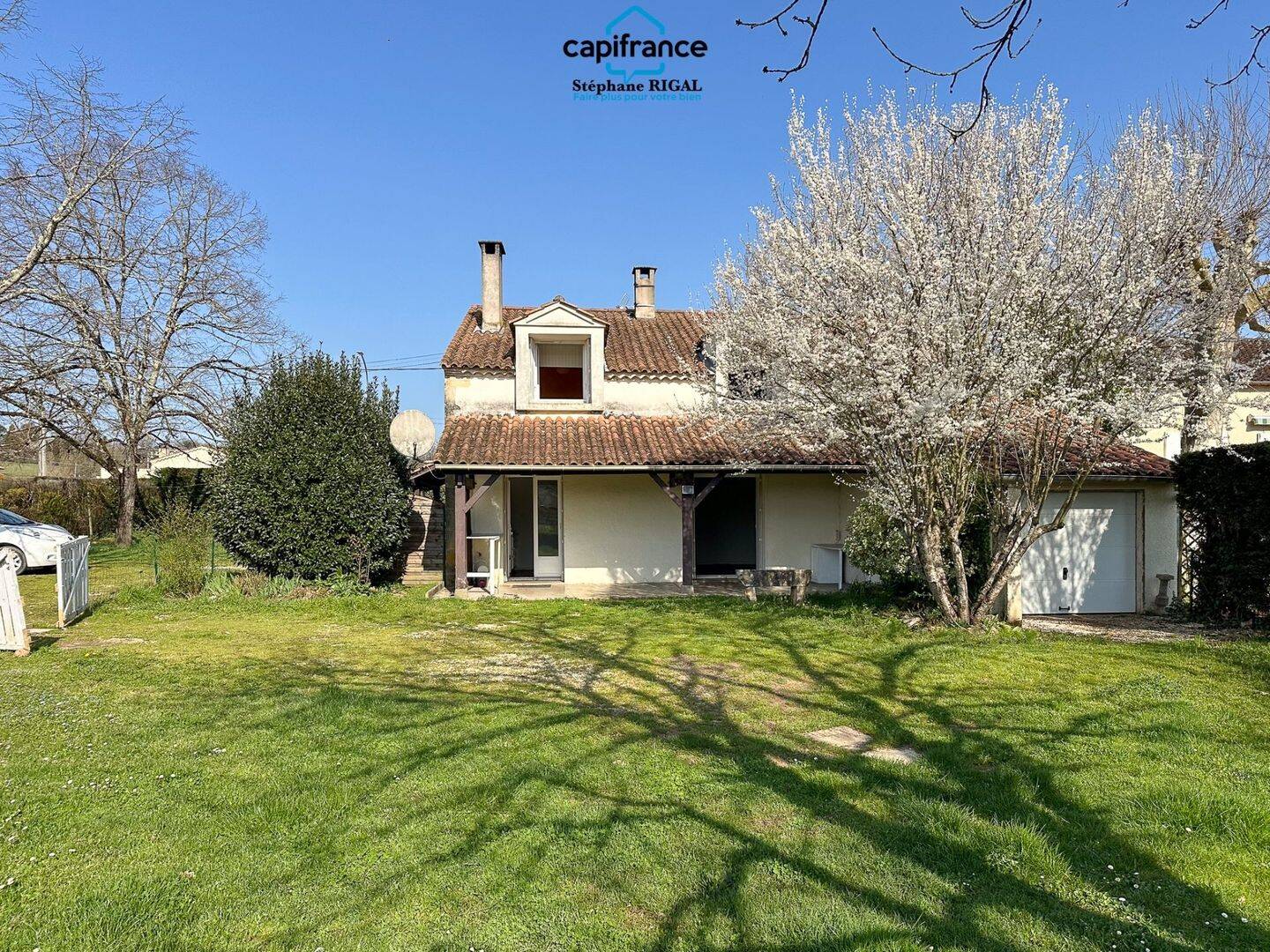 Maison 8 pièces 145 m² · à Condezaygues · 145 m² · 167 000 €