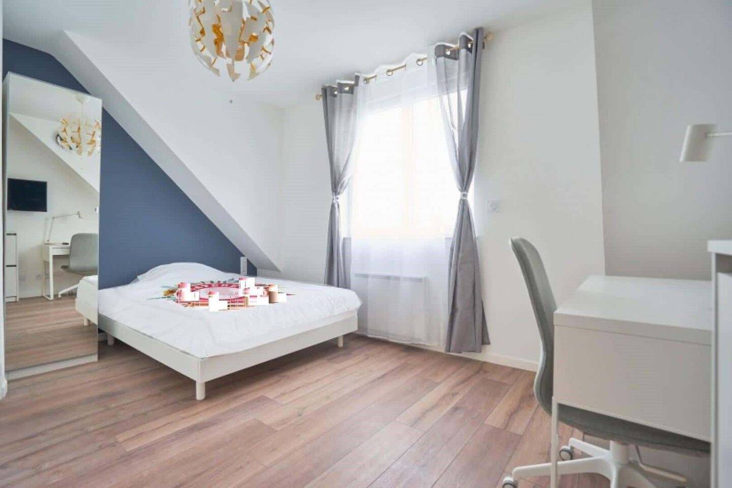 1 pièce 15 m² · à Lille · 15 m² · 400 €