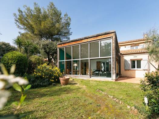 Maison à vendre 695 000 € 6 pièces 5 chambres 156,8 m² 1 000 m² de terrain Saint Jacques Sud Grasse 06130