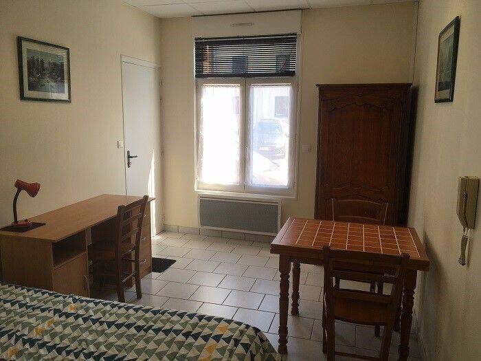 Appartement 1 pièce 24 m² · à Saint-Quentin · 24 m² · 420 €