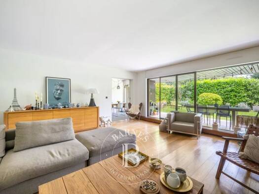 Appartement à vendre 790 000 € 6 pièces 3 chambres 135,3 m² RDC/2 Le Chesnay-Rocquencourt 78150