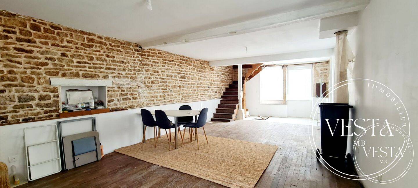 Maison 3 pièces 100 m² · à Blaisy-Bas · 100 m² · 105 000 €