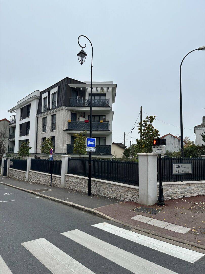 Appartement 3 pièces 70 m² · à Neuilly-Plaisance · 70 m² · 1 290 €/mois