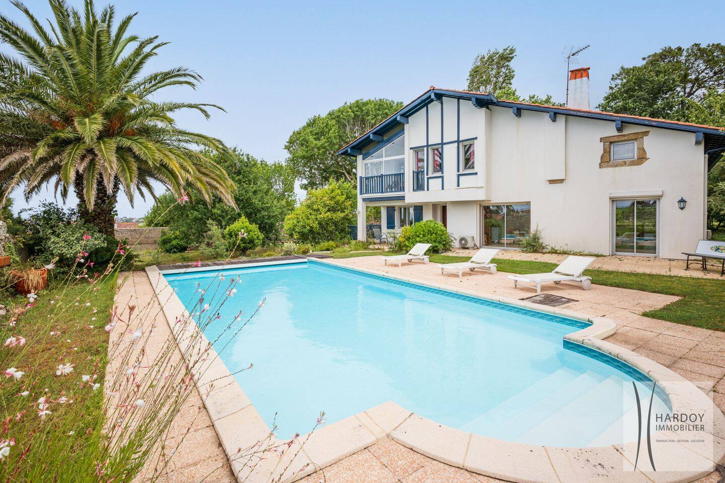 Maison 7 pièces 300 m² · à Ciboure · 300 m² · 3 150 000 €