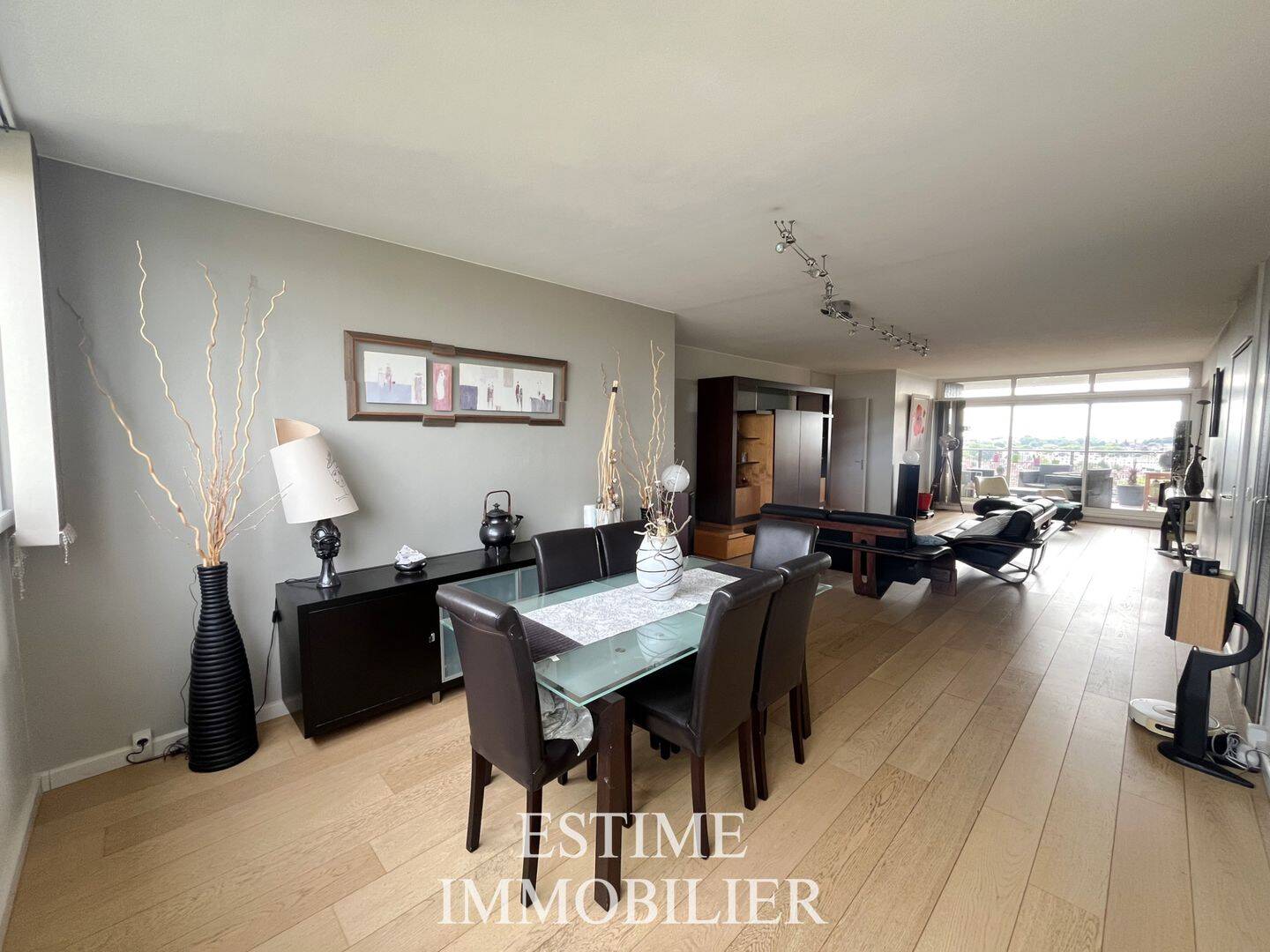 Appartement 4 pièces 119 m² · à Lille · 119,1 m² · 325 000 €