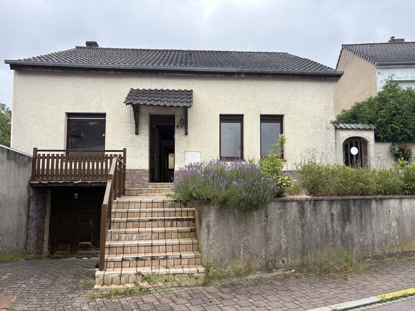 Maison 3 pièces 137 m² · à L'Hôpital · 137,3 m² · 109 000 €