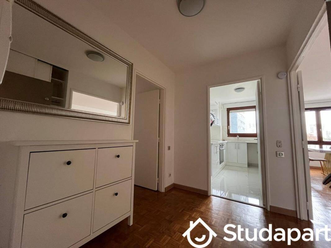 Appartement 3 pièces 63 m² · à Courbevoie · 63 m² · 1 850 €
