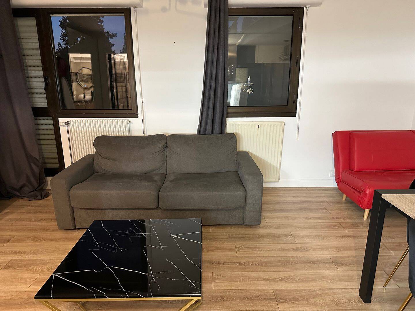 Appartement 1 pièce 33 m² · à Levallois-Perret · 33 m² · 1 389 €