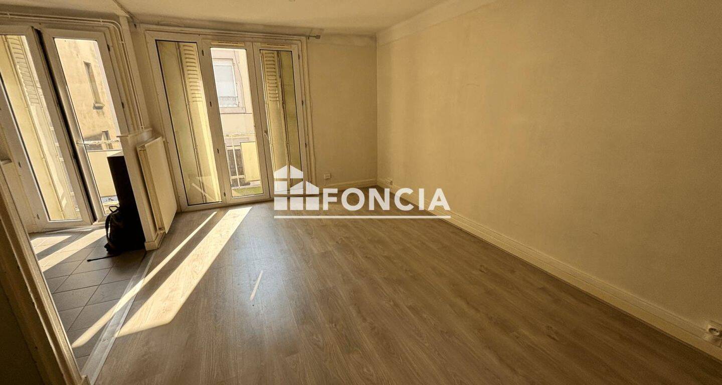 Appartement 3 pièces 57 m² · à Valence · 56,5 m² · 563 €