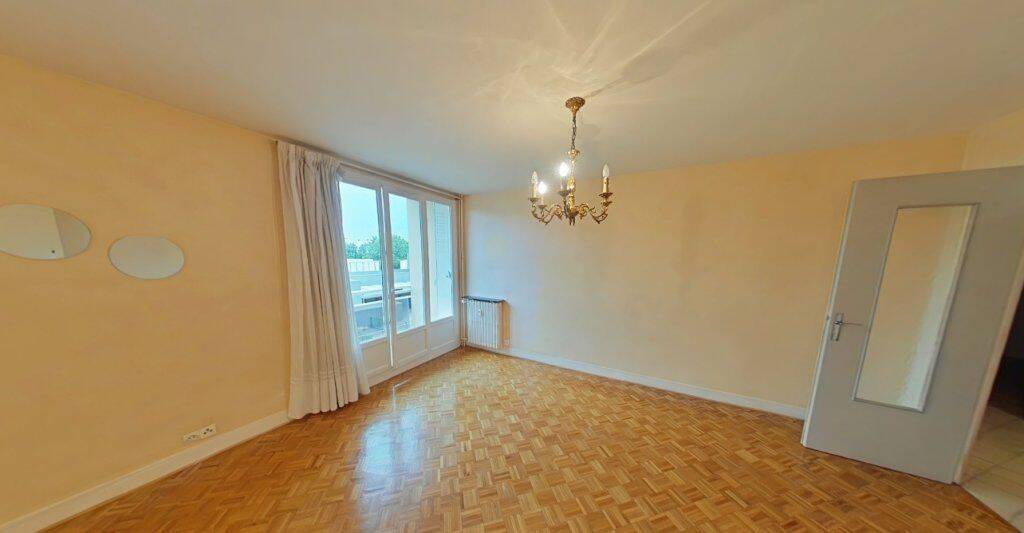 Appartement 3 pièces 69 m² · à Caluire-Et-Cuire · 69 m² · 1 201 €/mois