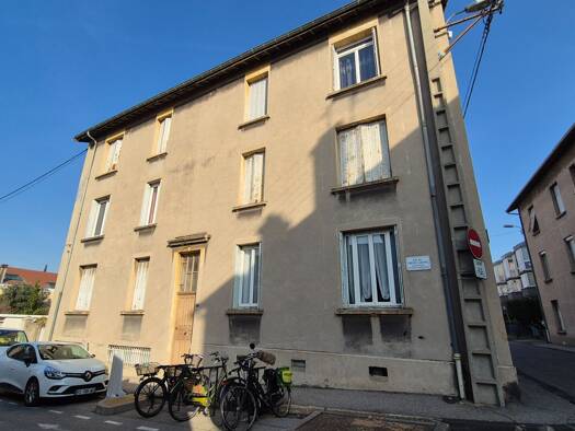 Parking à vendre 28 500 € 34,2 m² Calvaire Hugo Cécile-Châteauvert 2-Châteauvert 2 Valence 26000