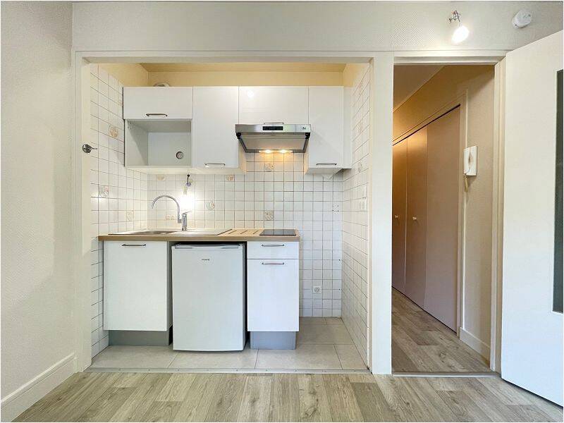 Appartement 1 pièce 23 m² · à Juvisy-sur-Orge · 22,8 m² · 650 €