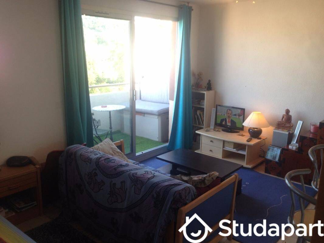 Appartement 1 pièce 25 m² · à Vallauris · 25 m² · 750 €
