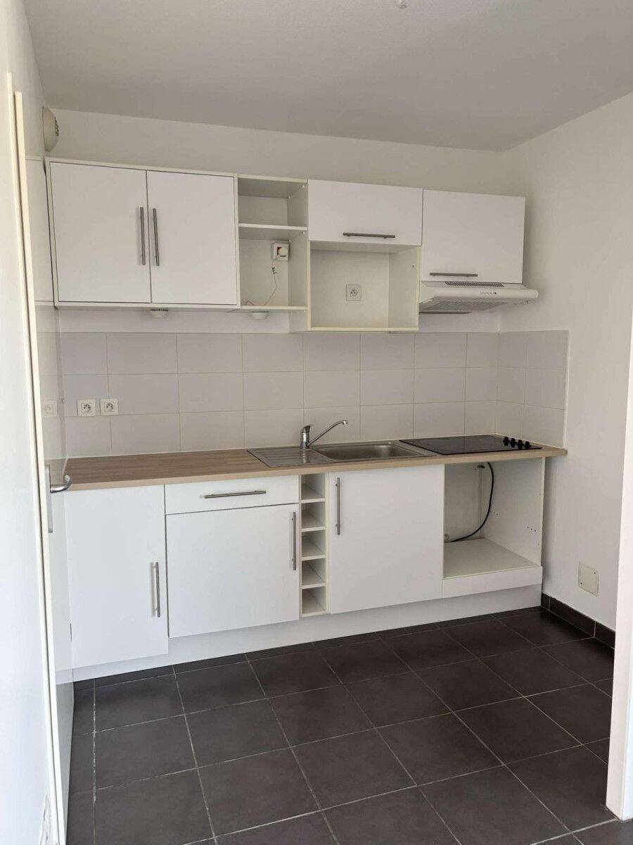 Appartement 2 pièces 56 m² · à Eysines · 56 m² · 960 €