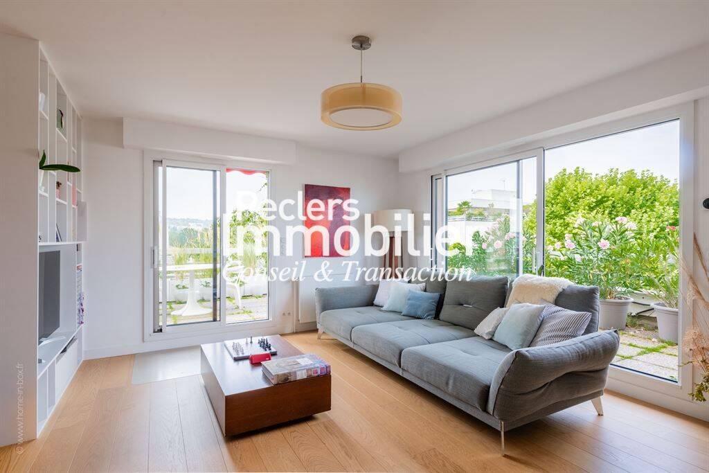Appartement 6 pièces 125 m² · à Rueil-Malmaison · 124,8 m² · 2 990 €/mois