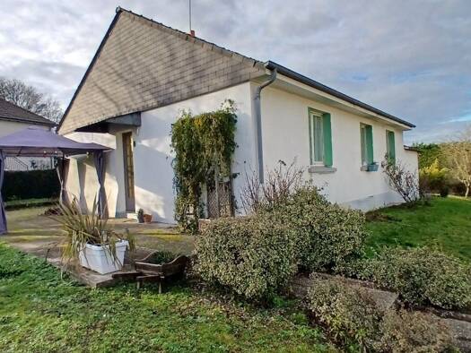 Maison de plain-pied à vendre 109 200 € 4 pièces 3 chambres 880 m² de terrain Perrusson 37600