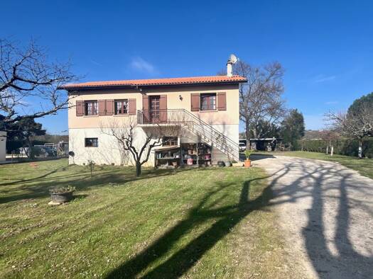 Maison à vendre 234 500 € 4 pièces 3 chambres 100 m² 2 355 m² de terrain Langon 33210