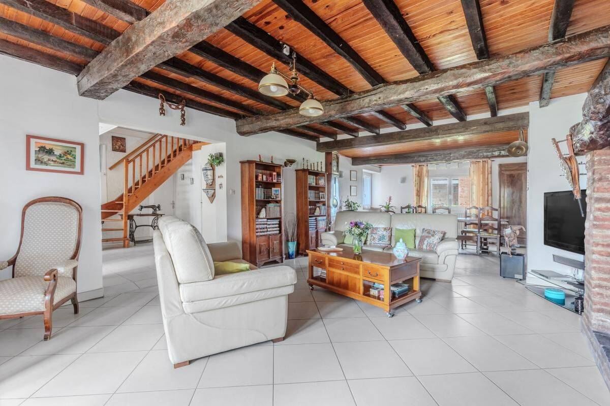 Maison 11 pièces 324 m² · à Baziège · 324 m² · 580 000 €