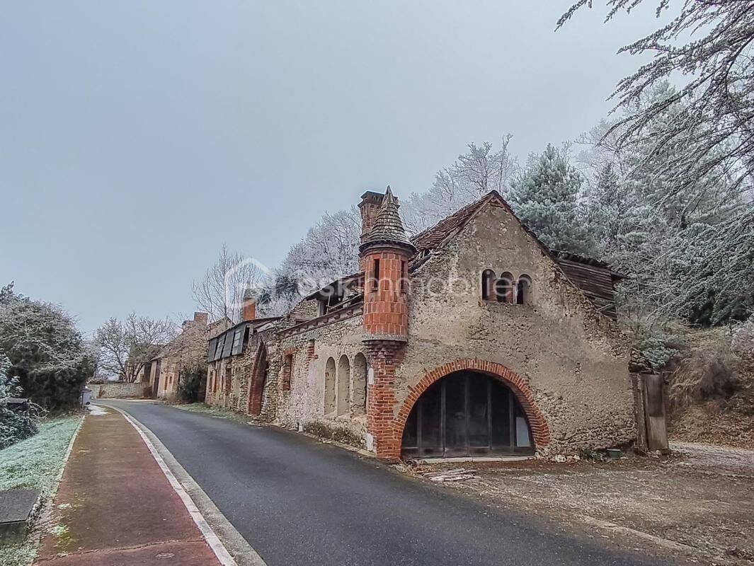 Maison 5 pièces 67 m² · à Dampierre-en-Burly · 67 m² · 66 000 €