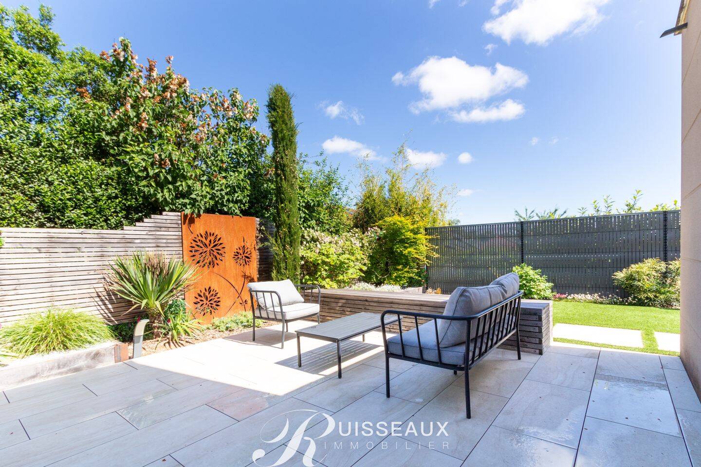 Maison 6 pièces 141 m² · à Talant · 141,4 m² · 650 000 €