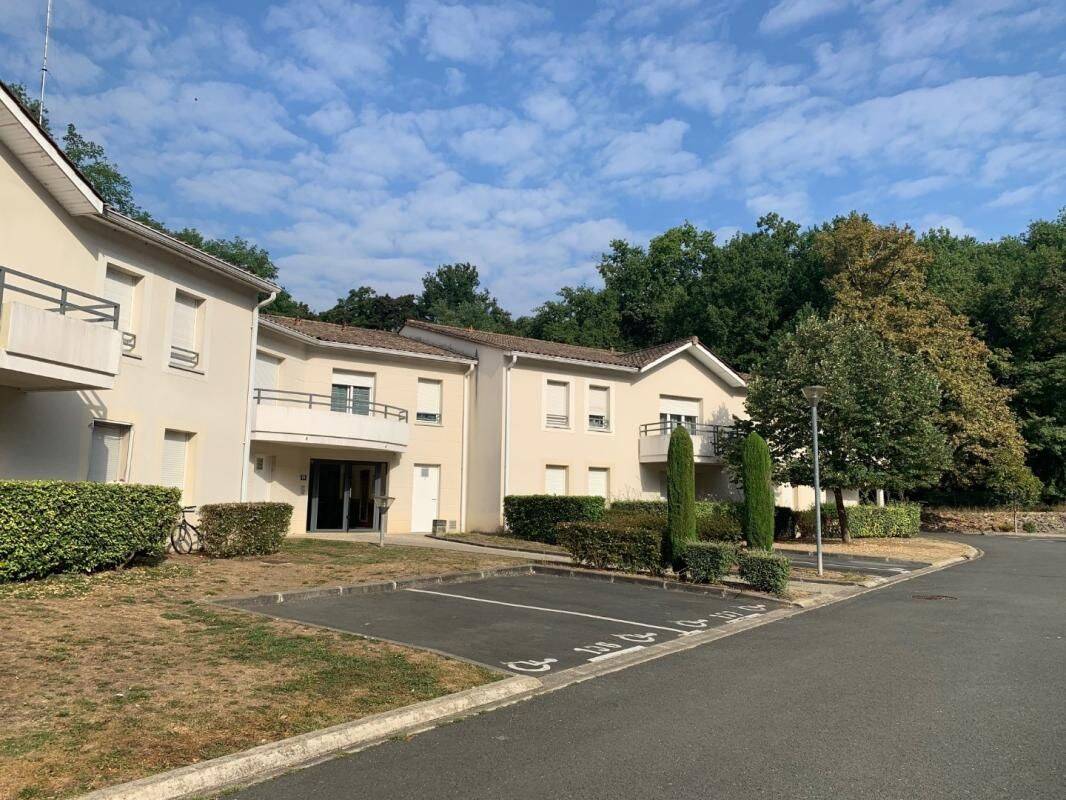 Appartement 3 pièces 55 m² · à Cognac · 55 m² · 580 €