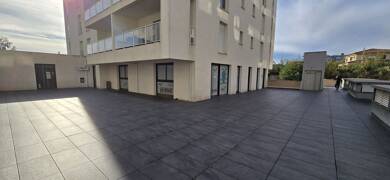 Local commercial à louer 1 400 € 82 m² de surface de vente Ajaccio 20090