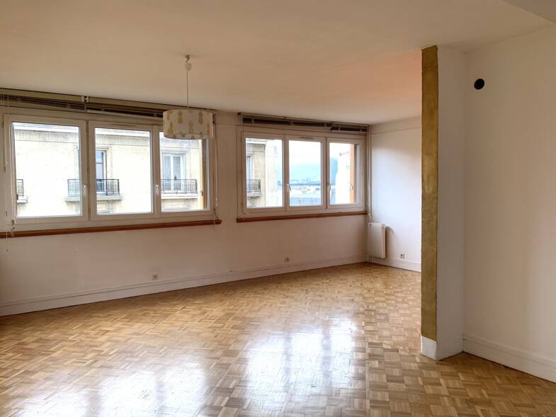 Appartement à louer 1 792 € 3 pièces 2 chambres 62 m² 4ème étage Epinettes Issy les Moulineaux 92130