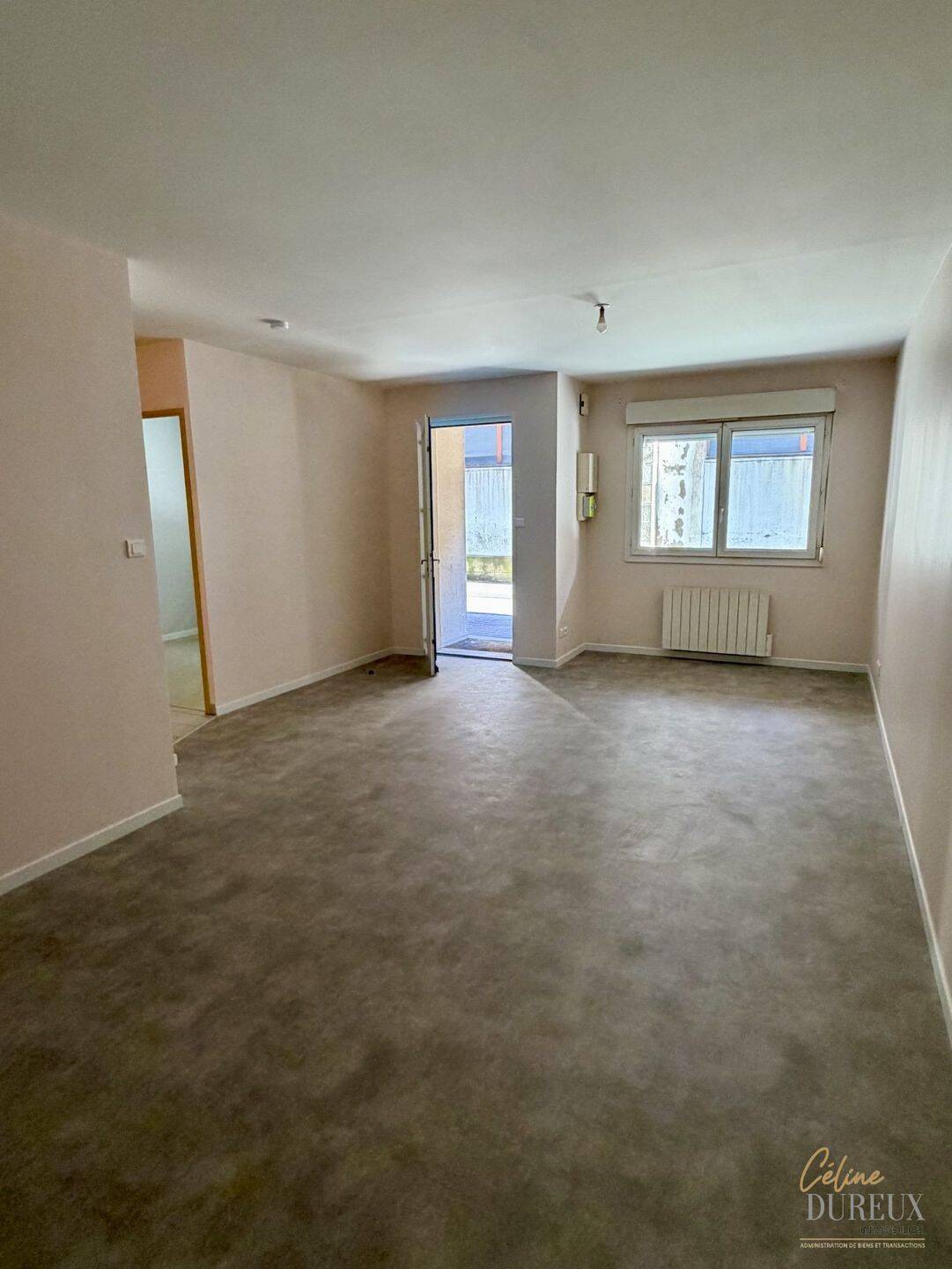 Appartement 2 pièces 43 m² · à Pont-de-Vaux · 43 m² · 420 €
