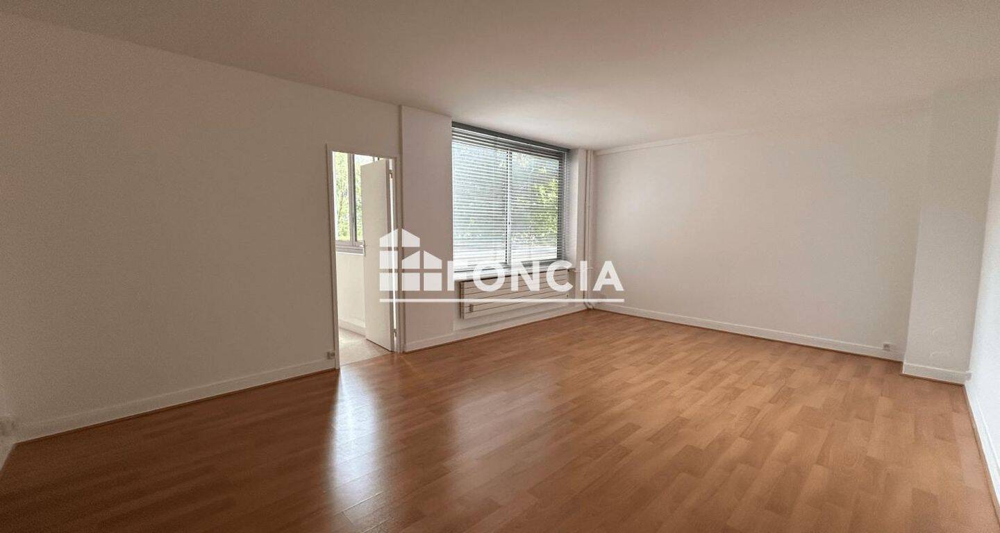Appartement 1 pièce 41 m² · à Paris 15ème Arrondissement · 41,3 m² · 1 107 €